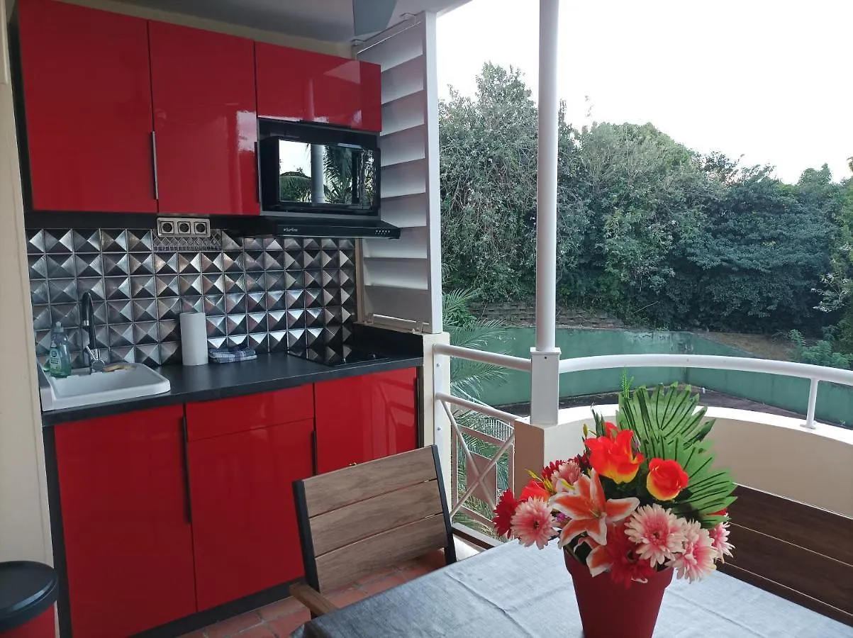 Aparthotel Studio Rouge Gorge Tartane La Trinite Martinique