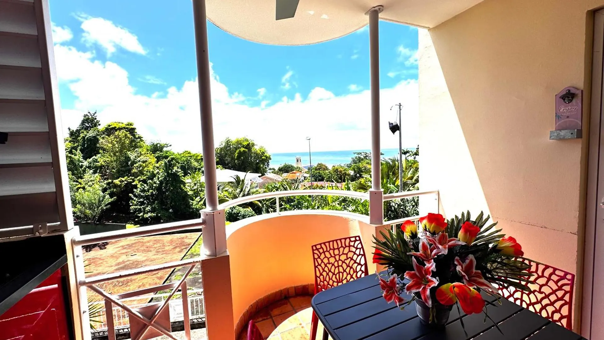 Aparthotel Studio Rouge Gorge Tartane La Trinite